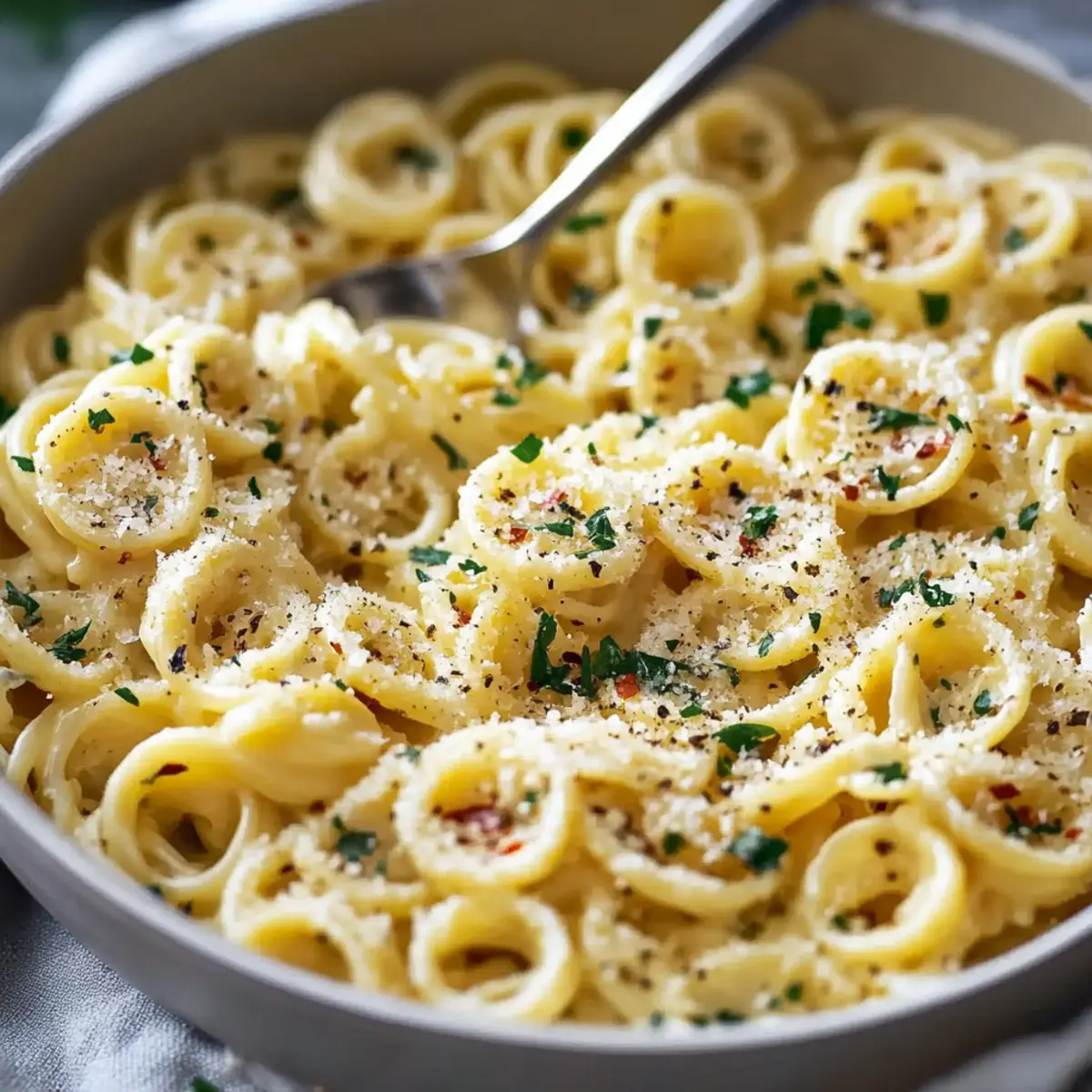 One Pot Garlic Butter Pasta